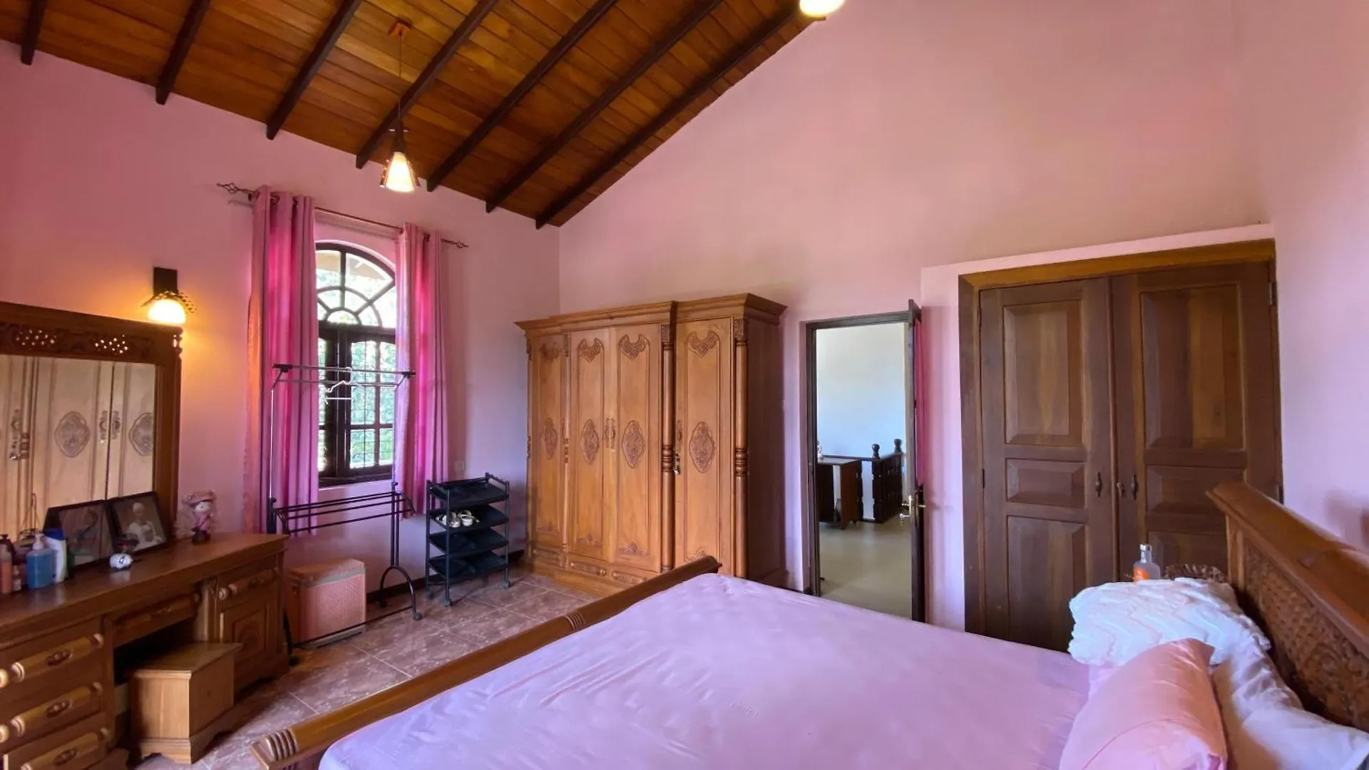 Rock House Villa Kandy