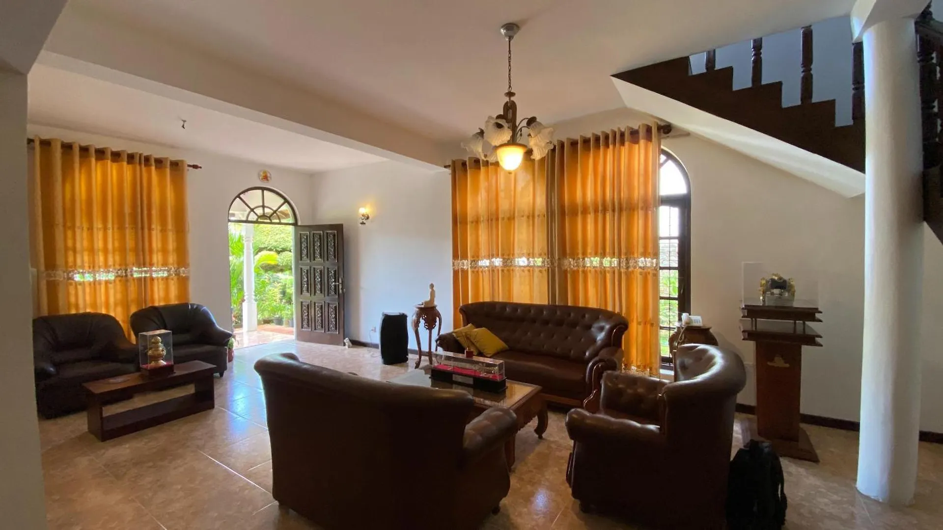 Homestay Rock House Villa Kandy